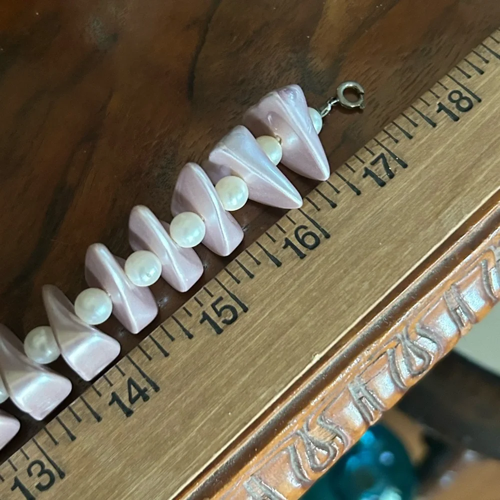 Vintage Chunky Lilac & Pearl Bead Choker Necklace